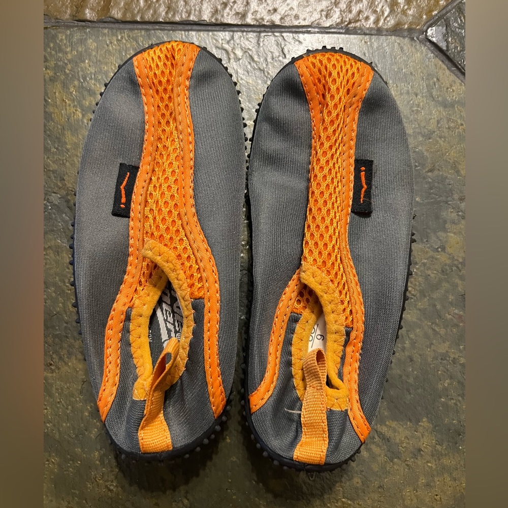 Kids Water Shoes, Size 9